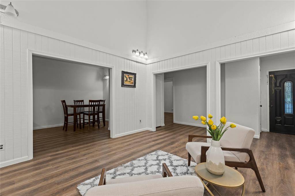 211 Willowwood Place, Duncanville, TX 75116