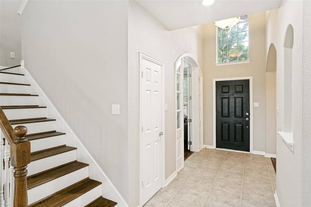 1121 Victory Bells Drive, Fort Worth, TX 76052