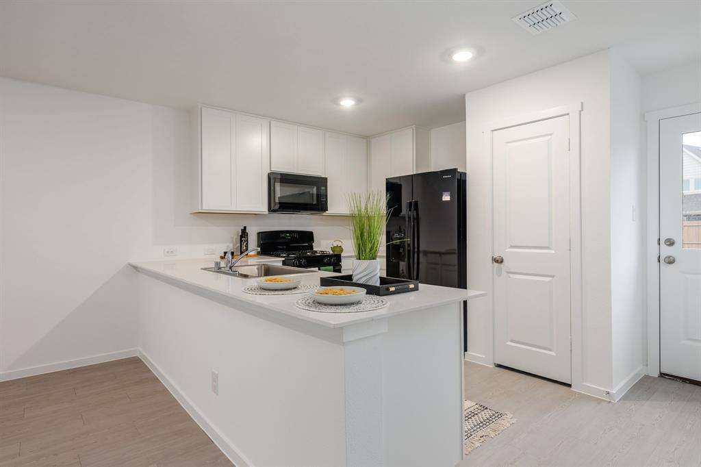 1119 Barbary fields Street, Forney, TX 75126