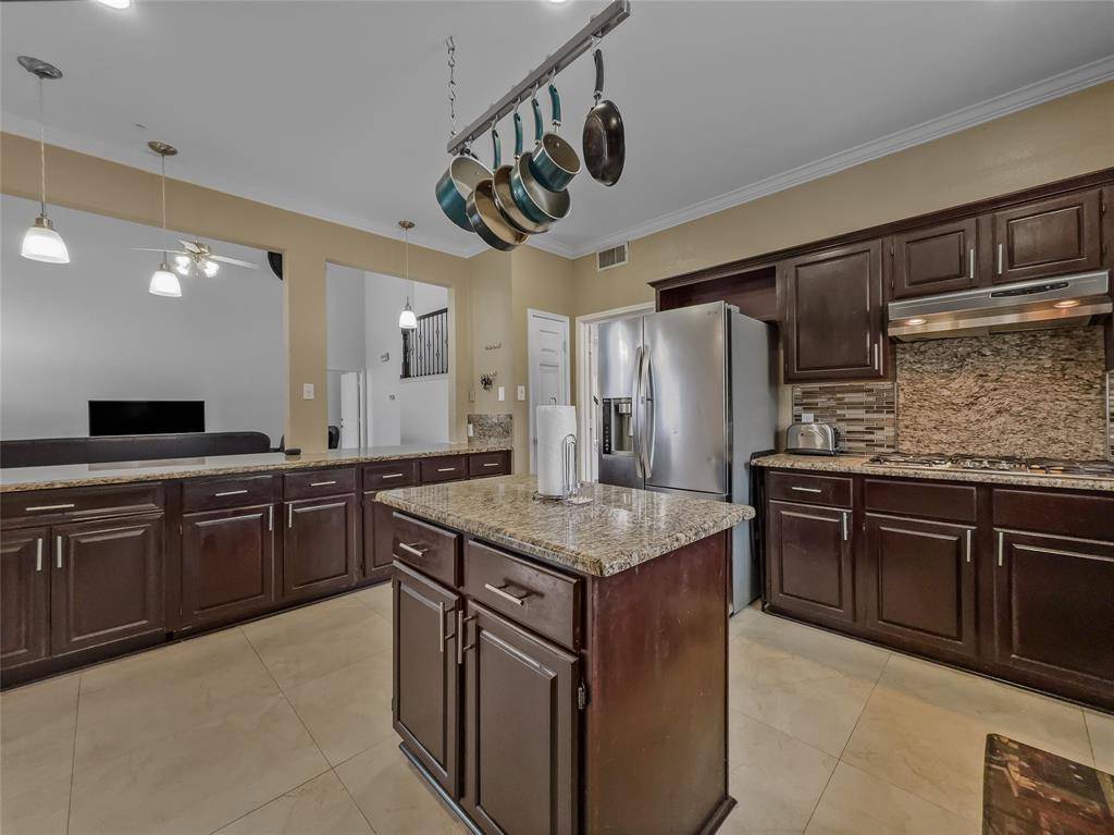 2317 Wellesly Road, Rowlett, TX 75089