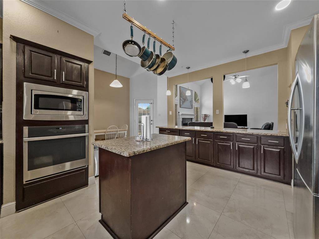 2317 Wellesly Road, Rowlett, TX 75089