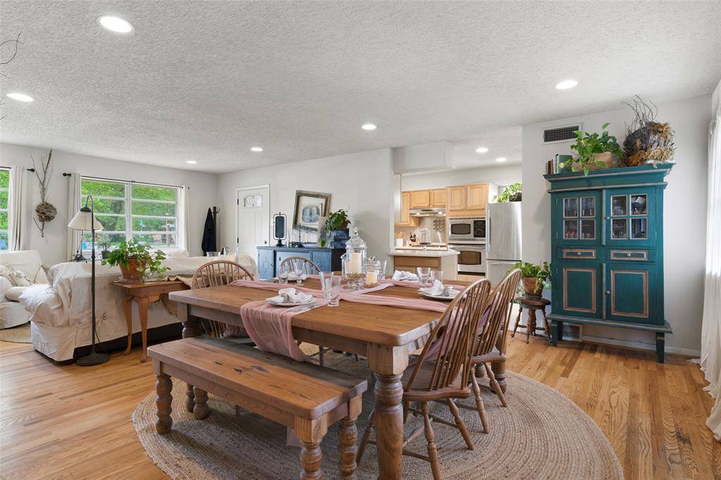 7103 Wake Forrest Drive, Dallas, TX 75214