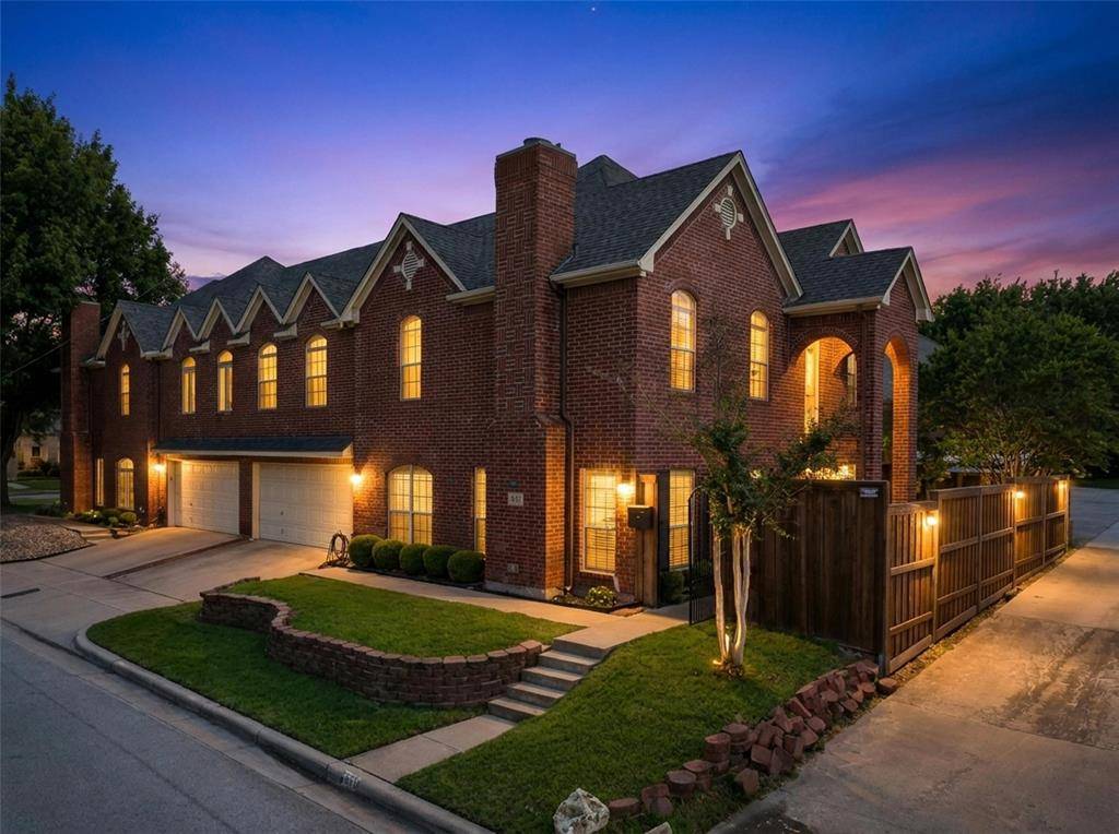 620 Belle Place, Fort Worth, TX 76107