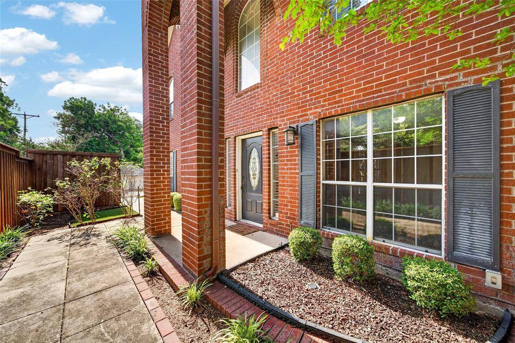 620 Belle Place, Fort Worth, TX 76107