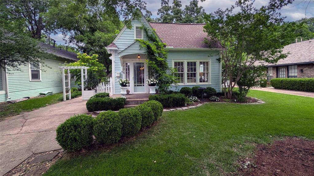 1106 Tucker Street, Mckinney, TX 75069