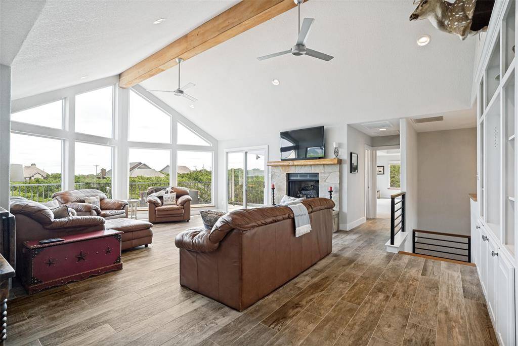 50 Harbour Town Drive, Graford, TX 76449