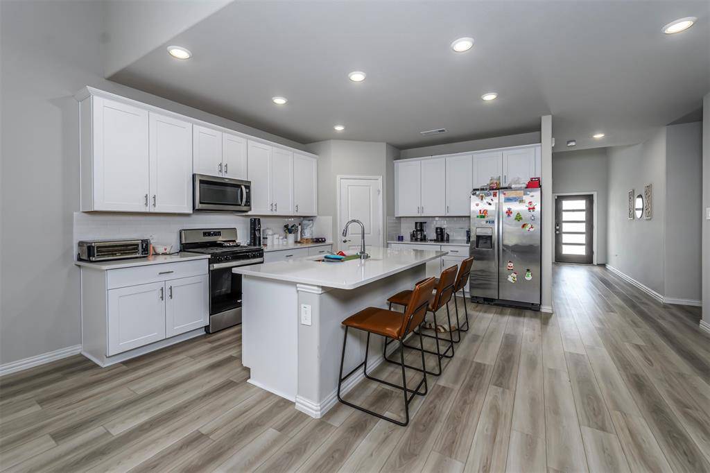 10932 Texanum Trail, Fort Worth, TX 76108