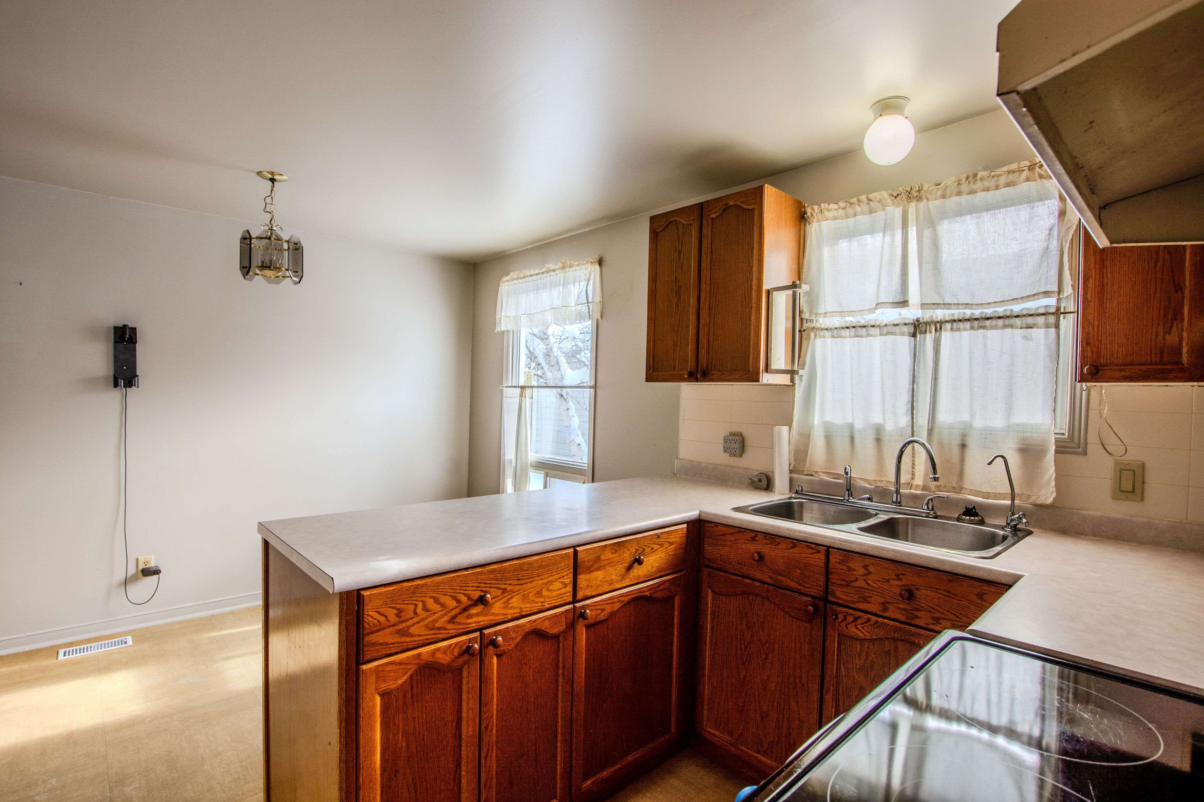 27 Royal Oak DR, Innisfil, ON L0L 1L0