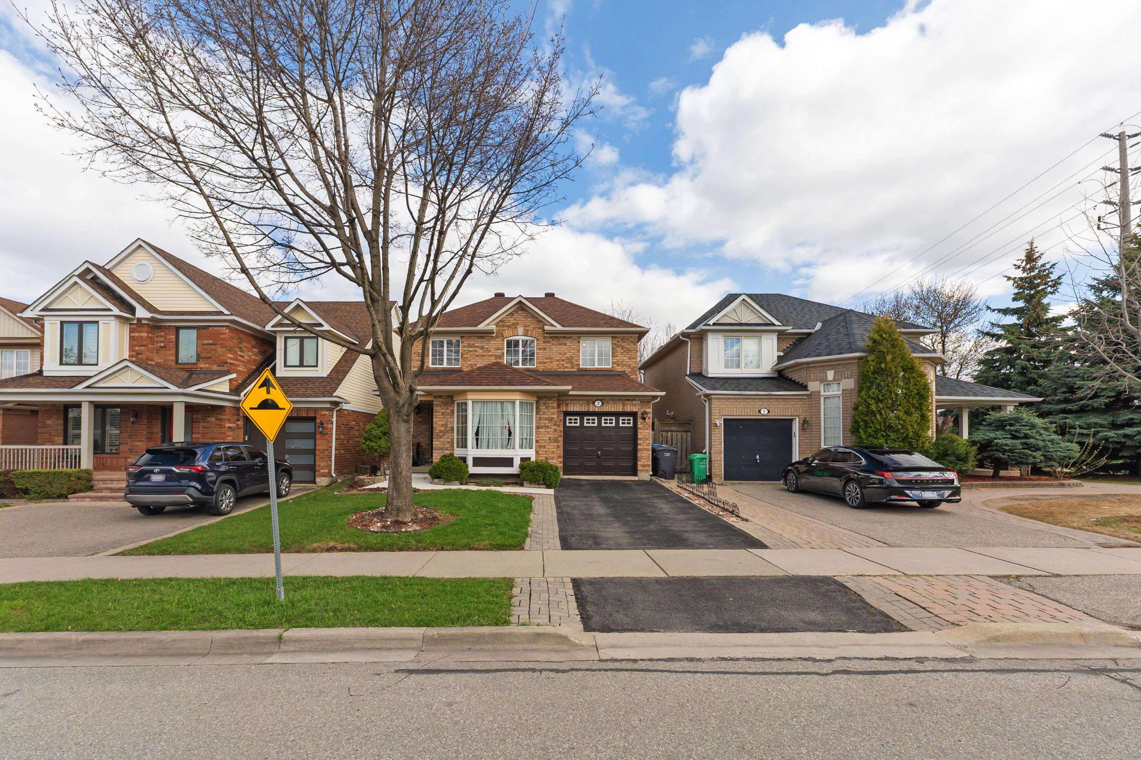 3 Springhurst AVE, Brampton, ON L7A 1P6