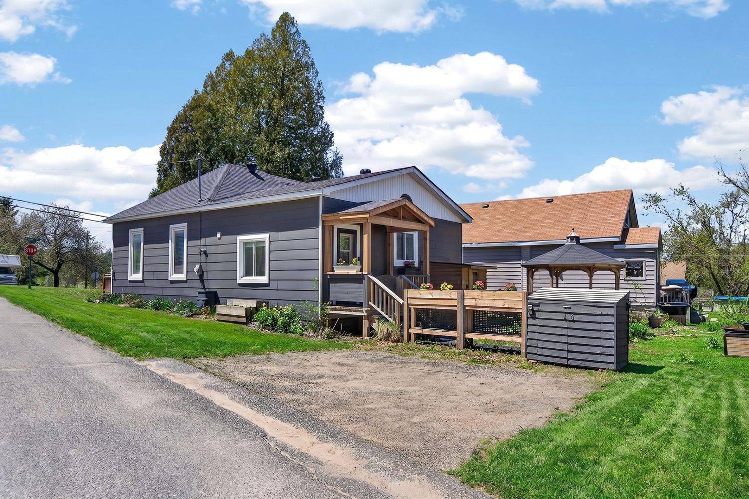 516 High ST W, Georgian Bay, ON P0C 1H0