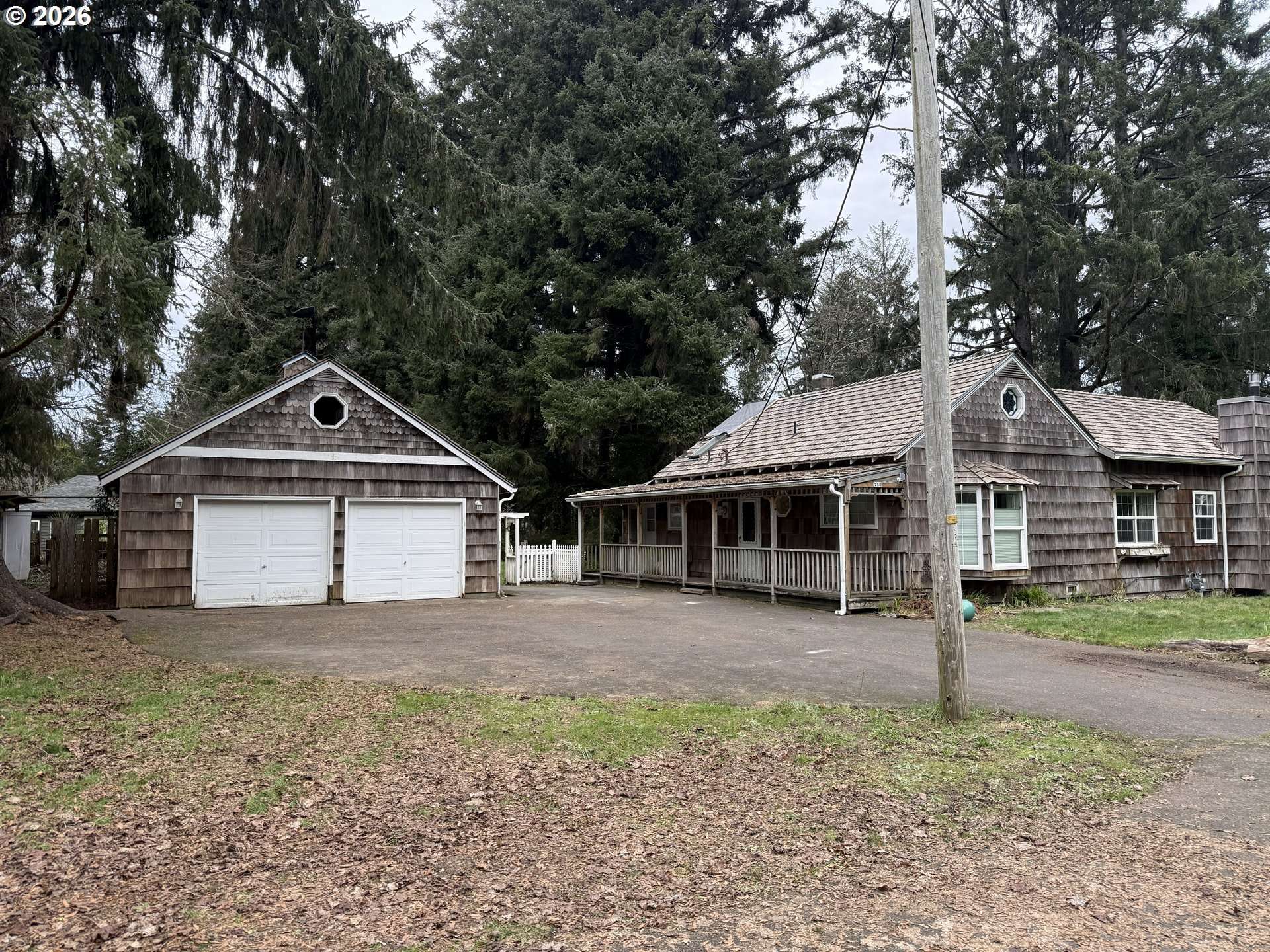 750 5TH ST, Gearhart, OR 97138