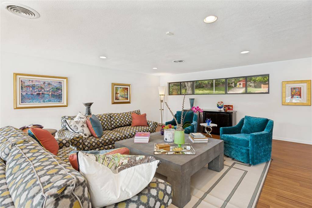 4101 Hildring Drive E, Fort Worth, TX 76109