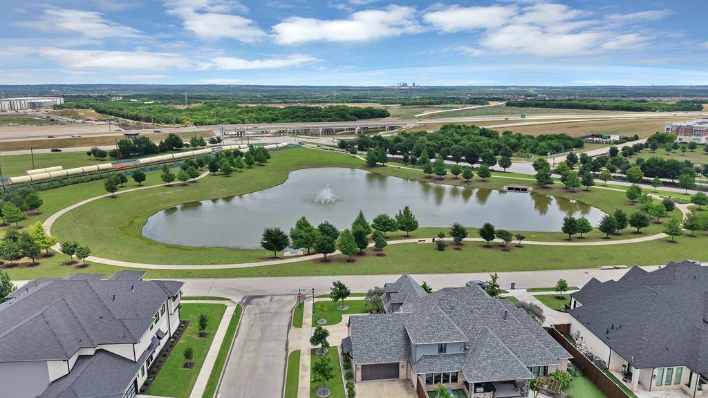 1108 Knoll Crest Drive, Mansfield, TX 76063