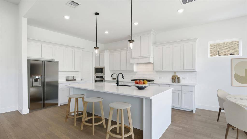 7432 Wayward Wind Way, Fort Worth, TX 76179