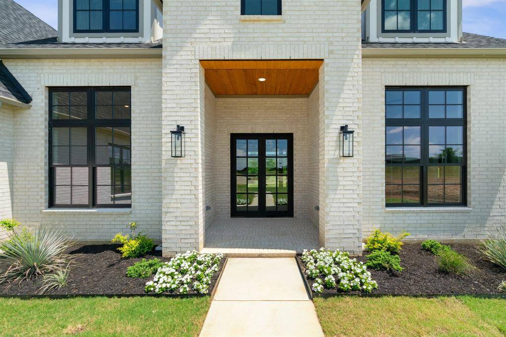 2608 Southbay Circle, Northlake, TX 76226