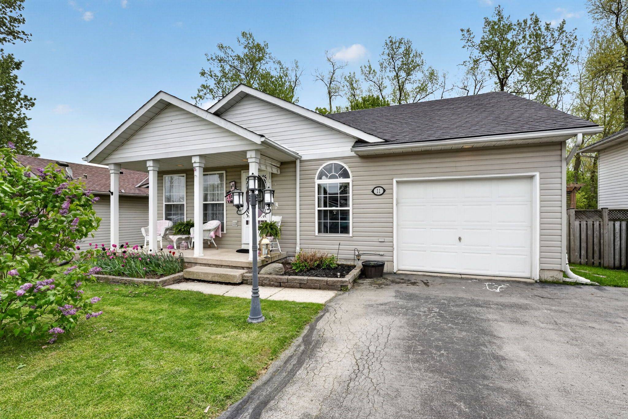 11 Rochelle CRES, Fort Erie, ON L0S 1N0