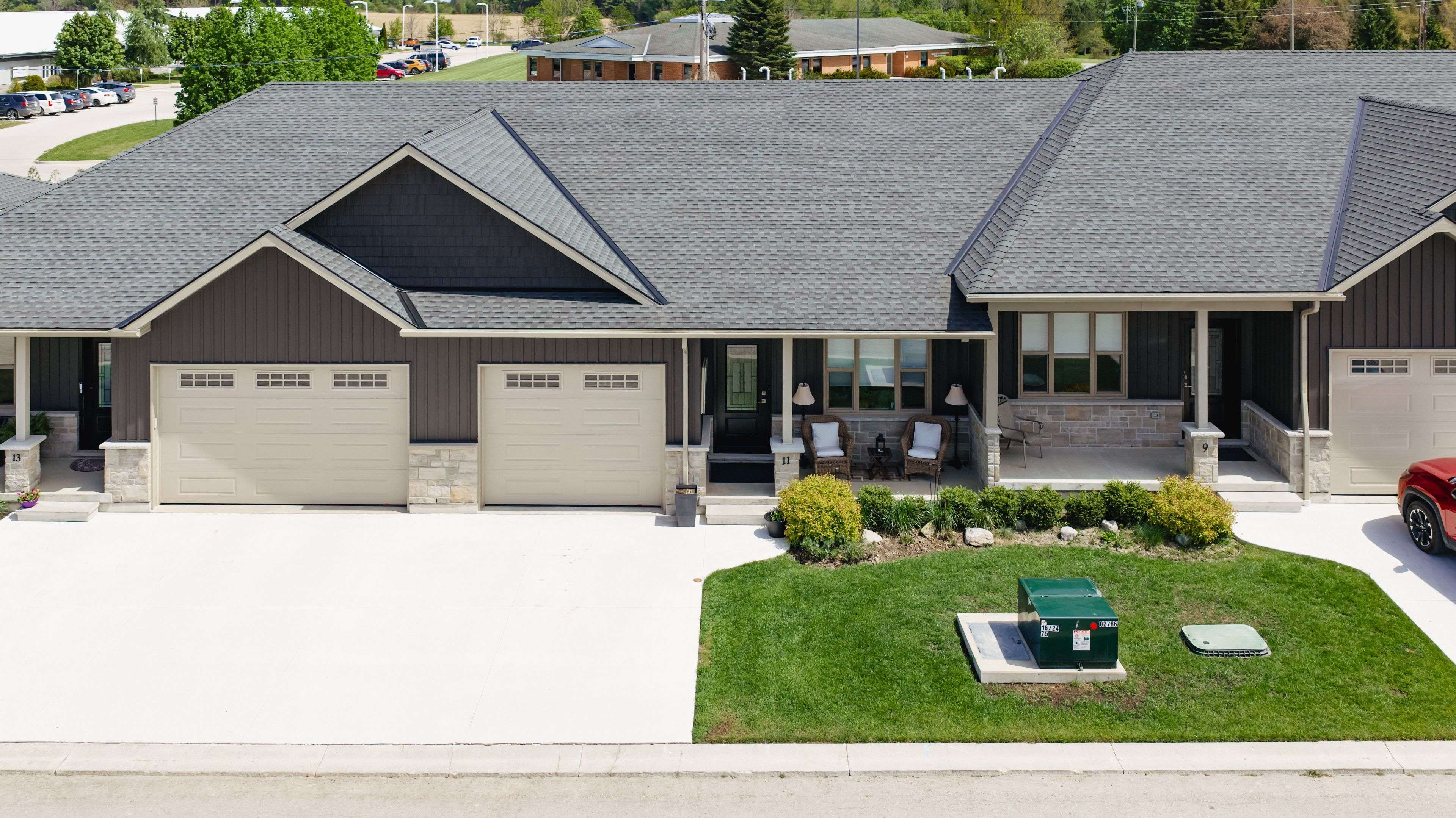 11 Silver Creek RD, Huron East, ON N0K 1W0
