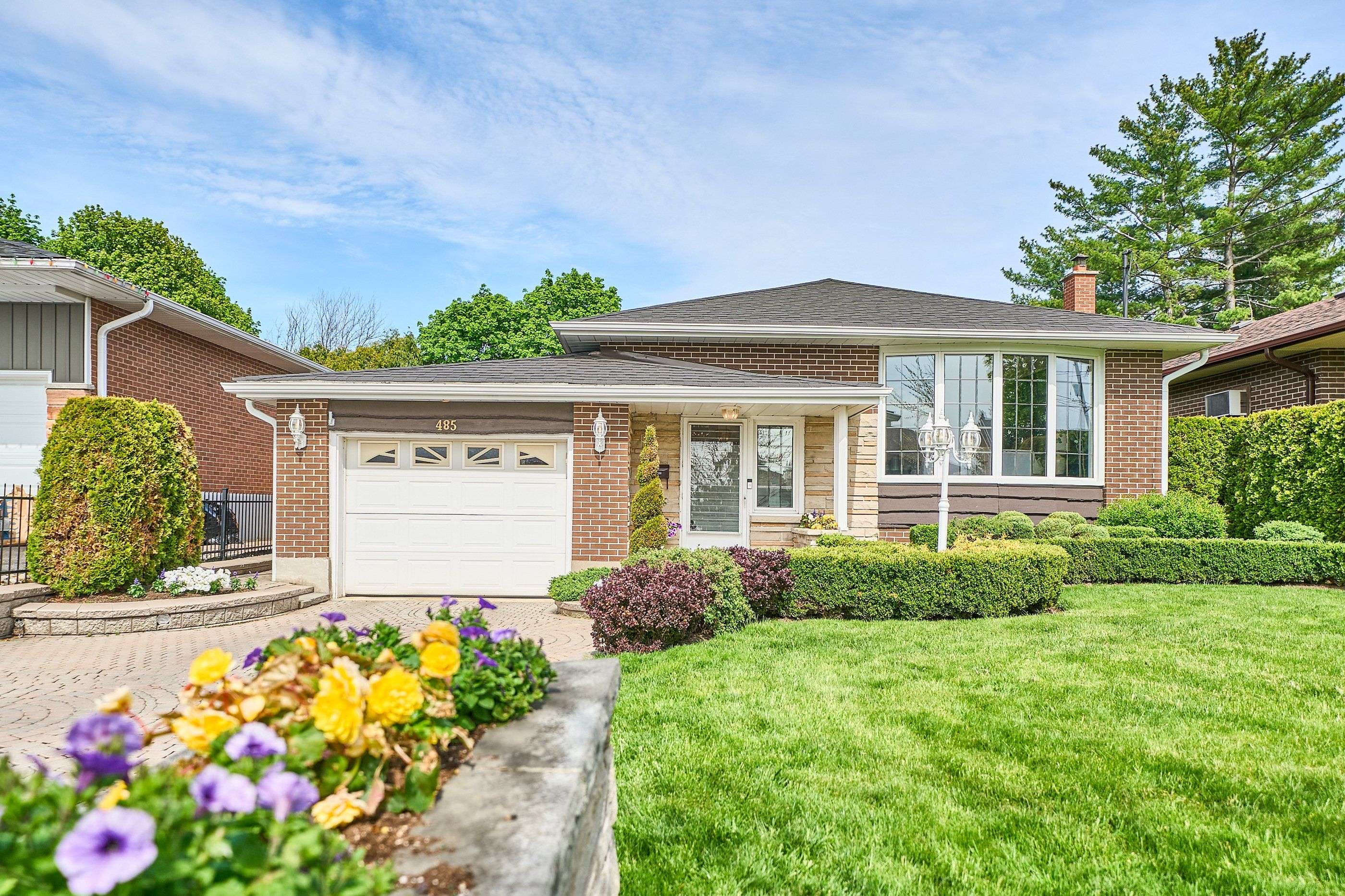485 Elizabeth ST, Oshawa, ON L1J 5S9