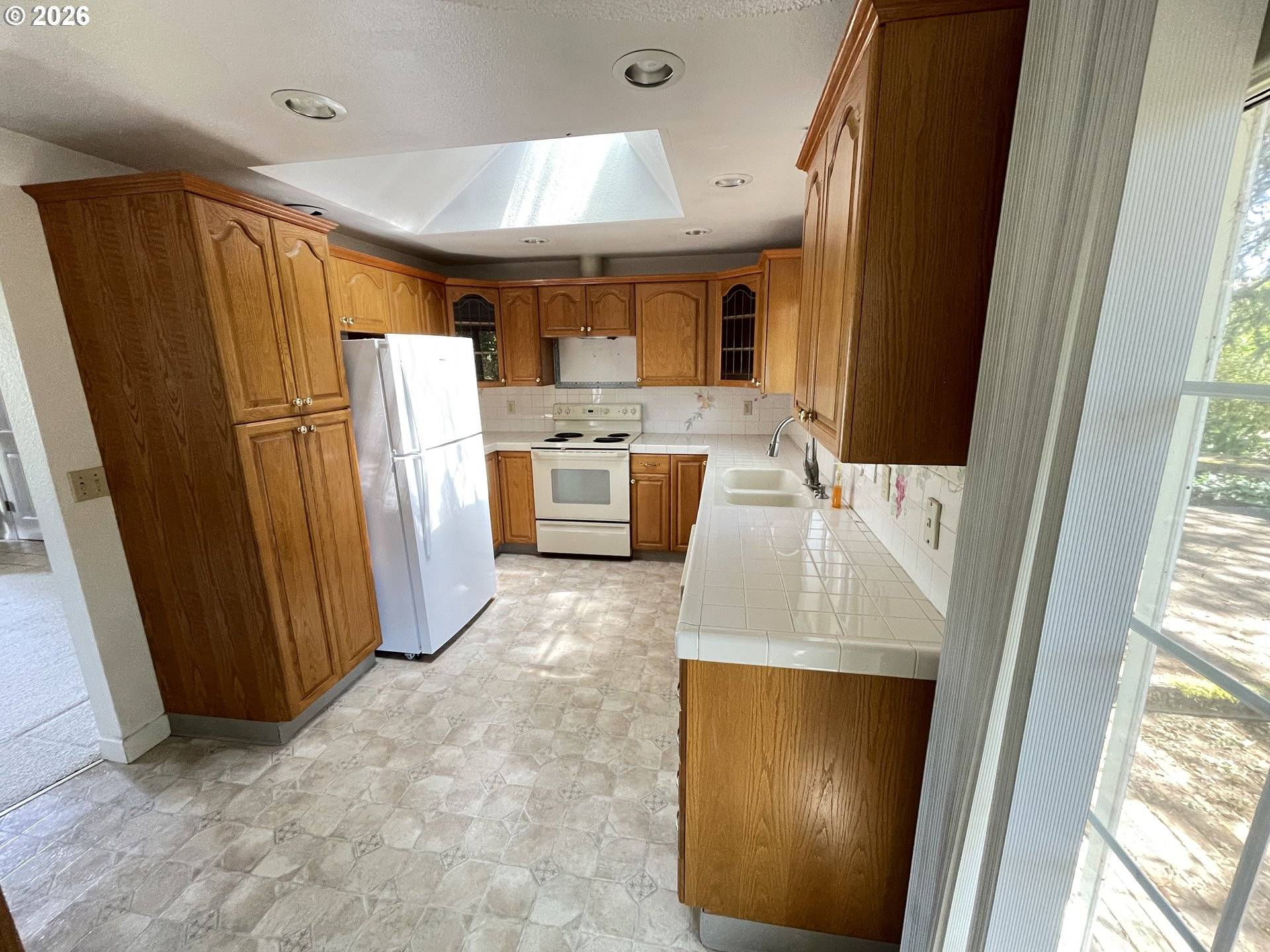 1860 SW 193RD CT, Beaverton, OR 97003
