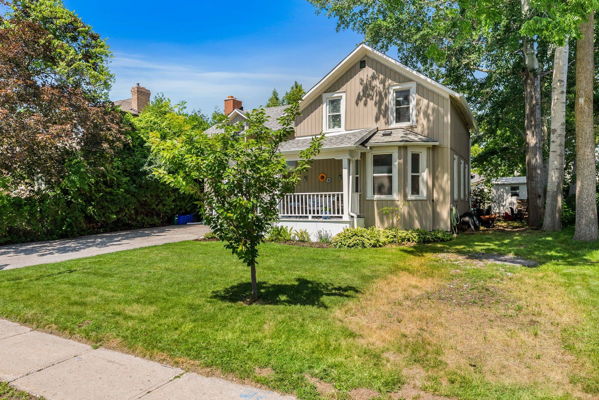 59 High ST, Georgina, ON L0E 1R0