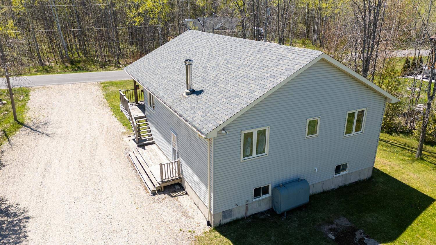 94 Maple DR, Northern Bruce Peninsula, ON N0H 1Z0