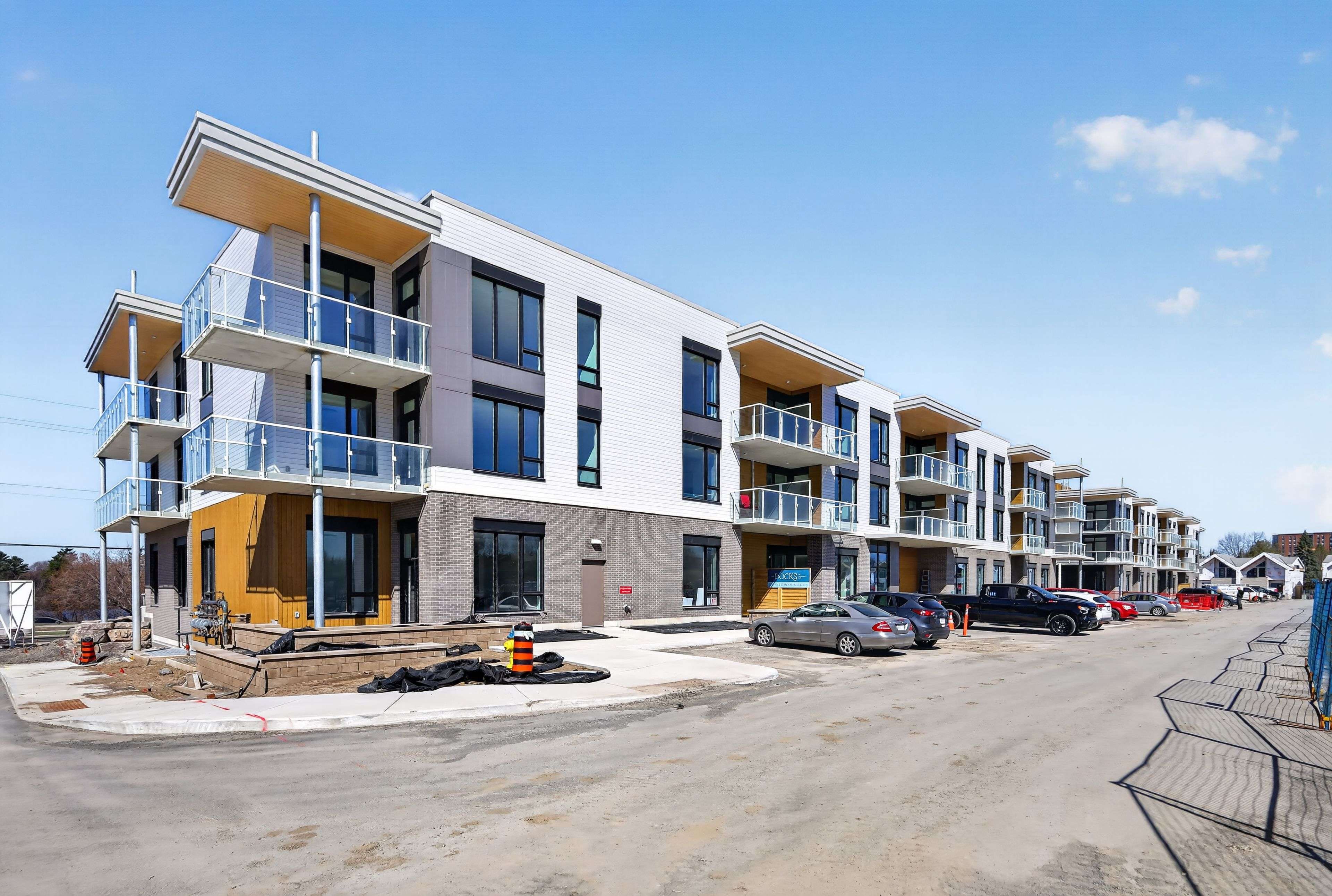 3071 Riverside DR #304, Billings Bridge - Riverside Park And Area, ON K1V 9R2