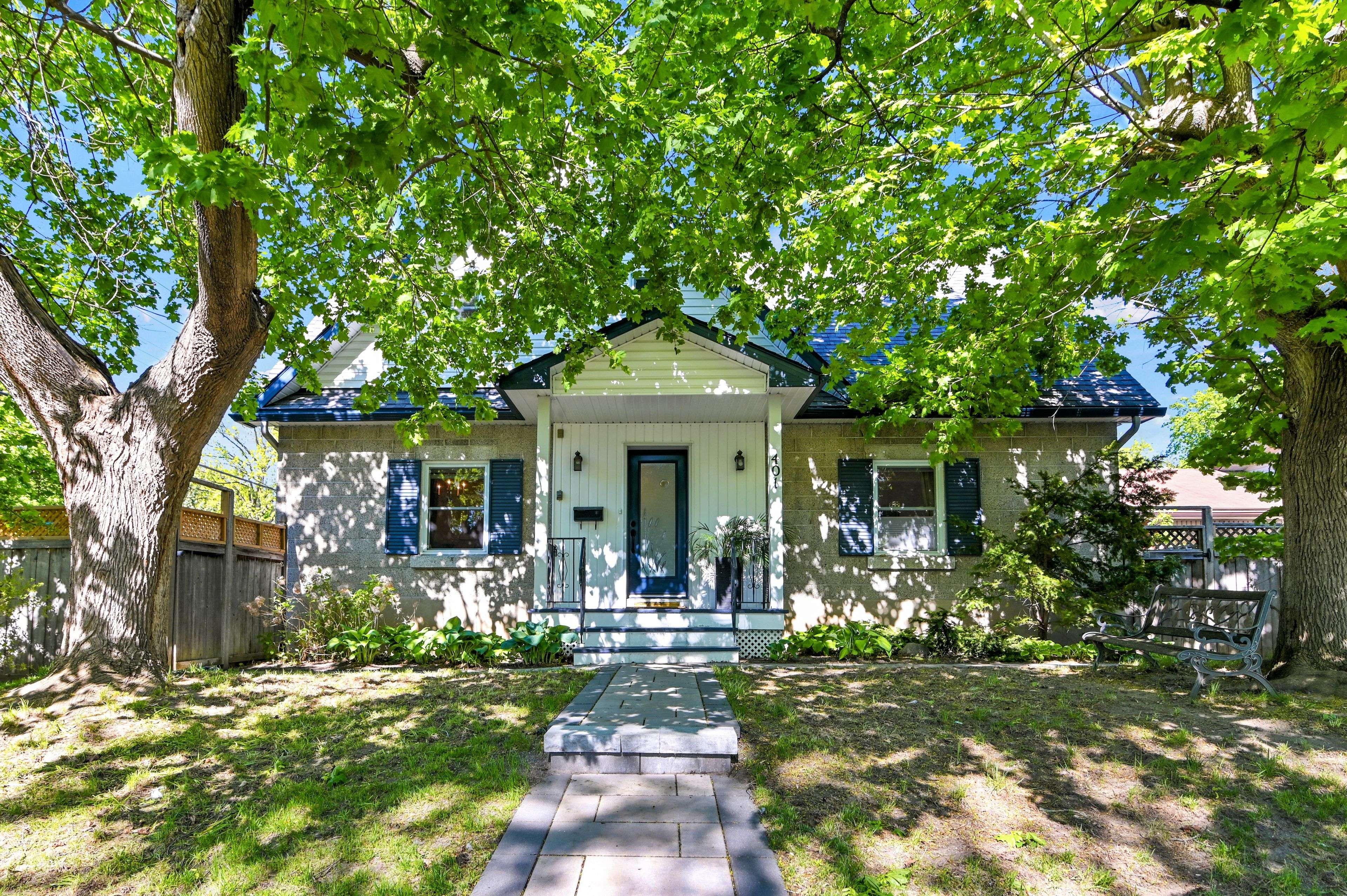 401 Richardson AVE, Carlingwood - Westboro And Area, ON K2B 5G7