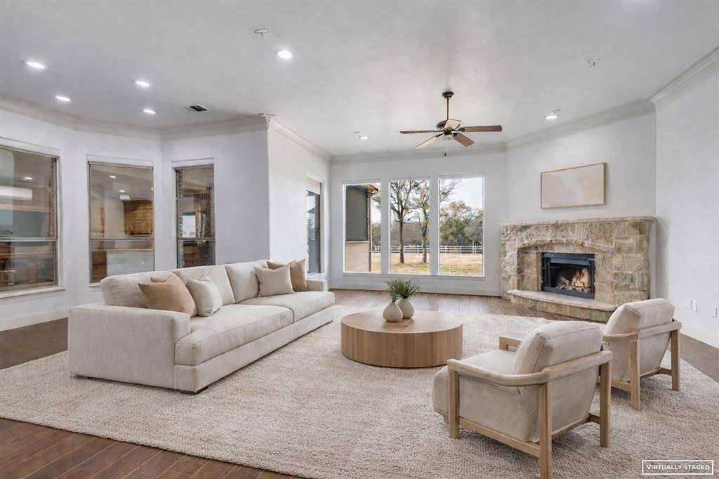 10009 Allen Mill Court, Fort Worth, TX 76135