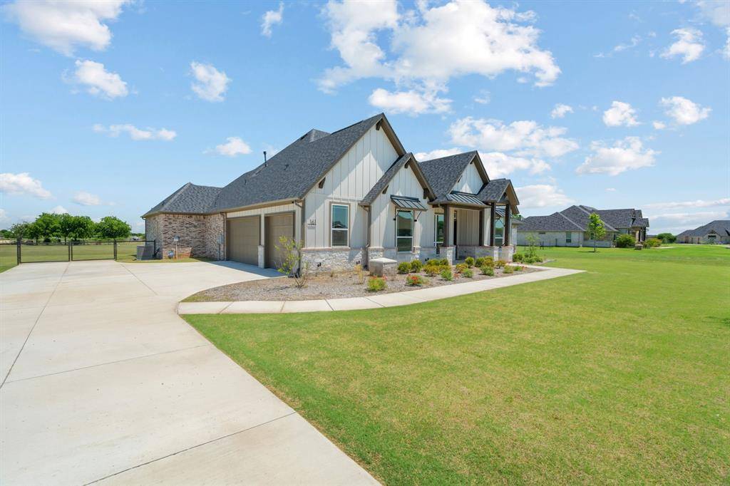 161 Frontera Drive, Decatur, TX 76234