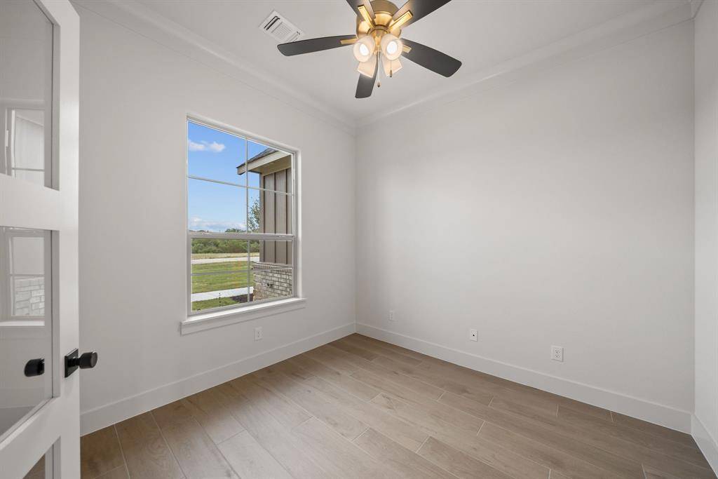 853 Dog Wood Road, Weatherford, TX 76085