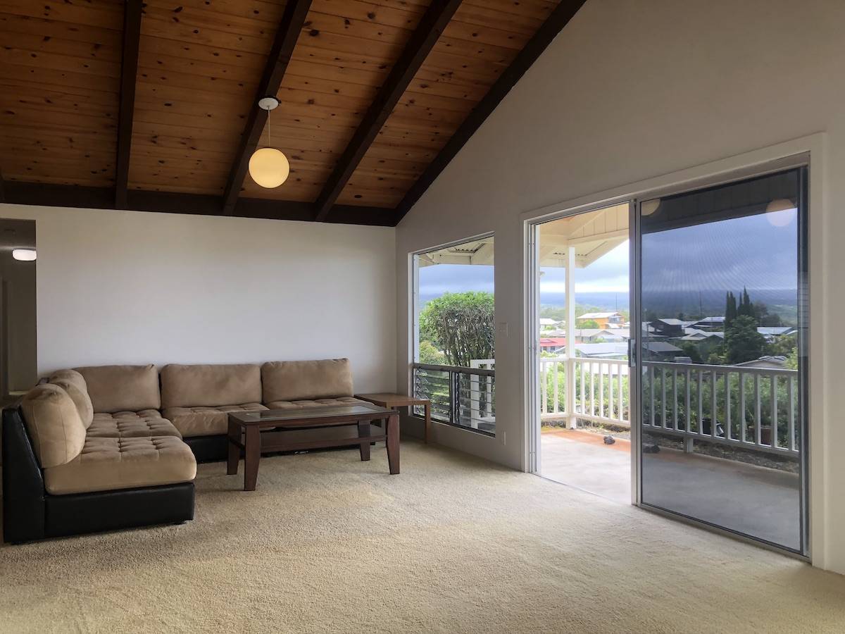 1204 KIHONUA PL, Hilo, HI 96720