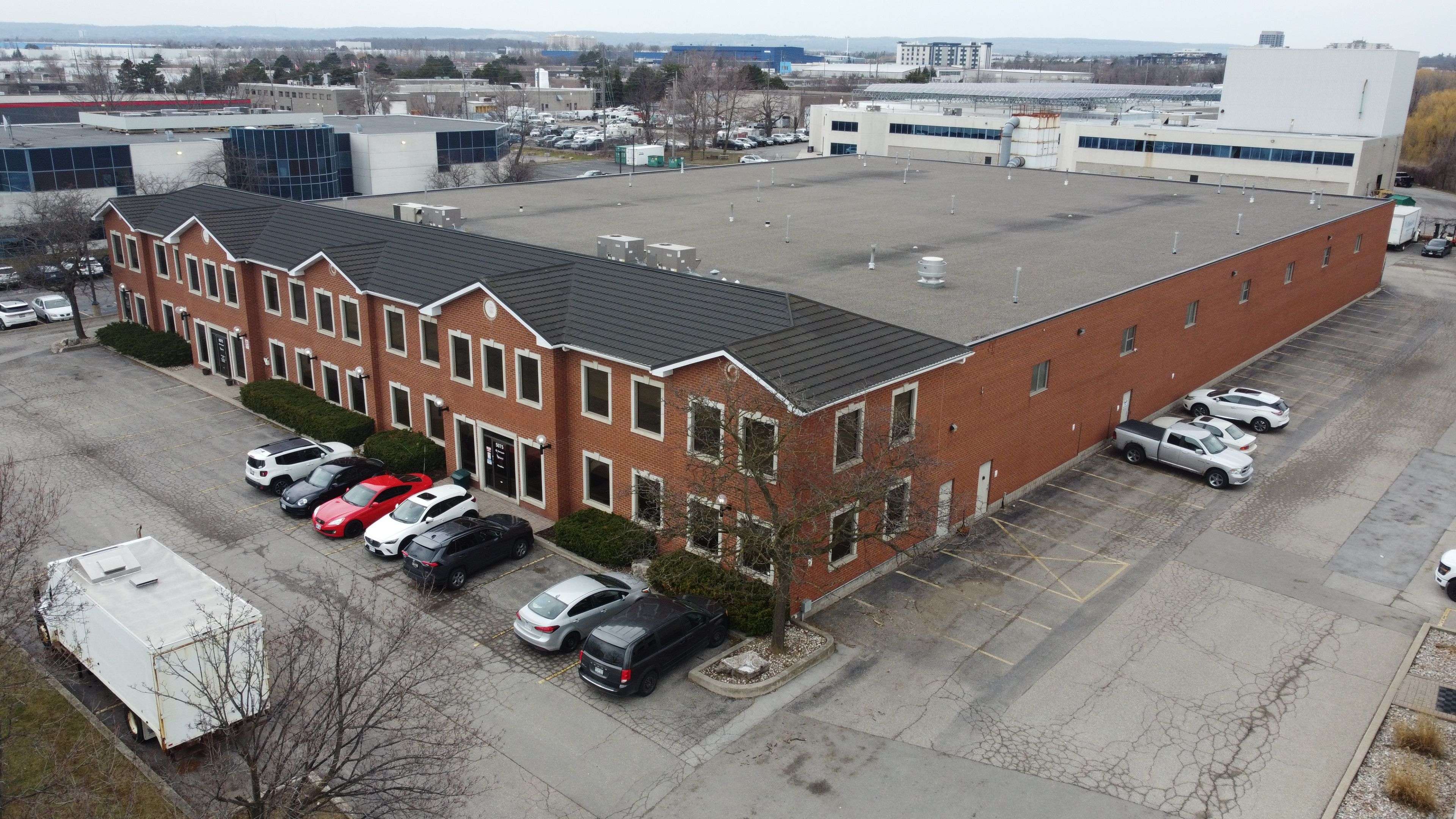 5075 North Service RD, Burlington, ON L7L 5H6