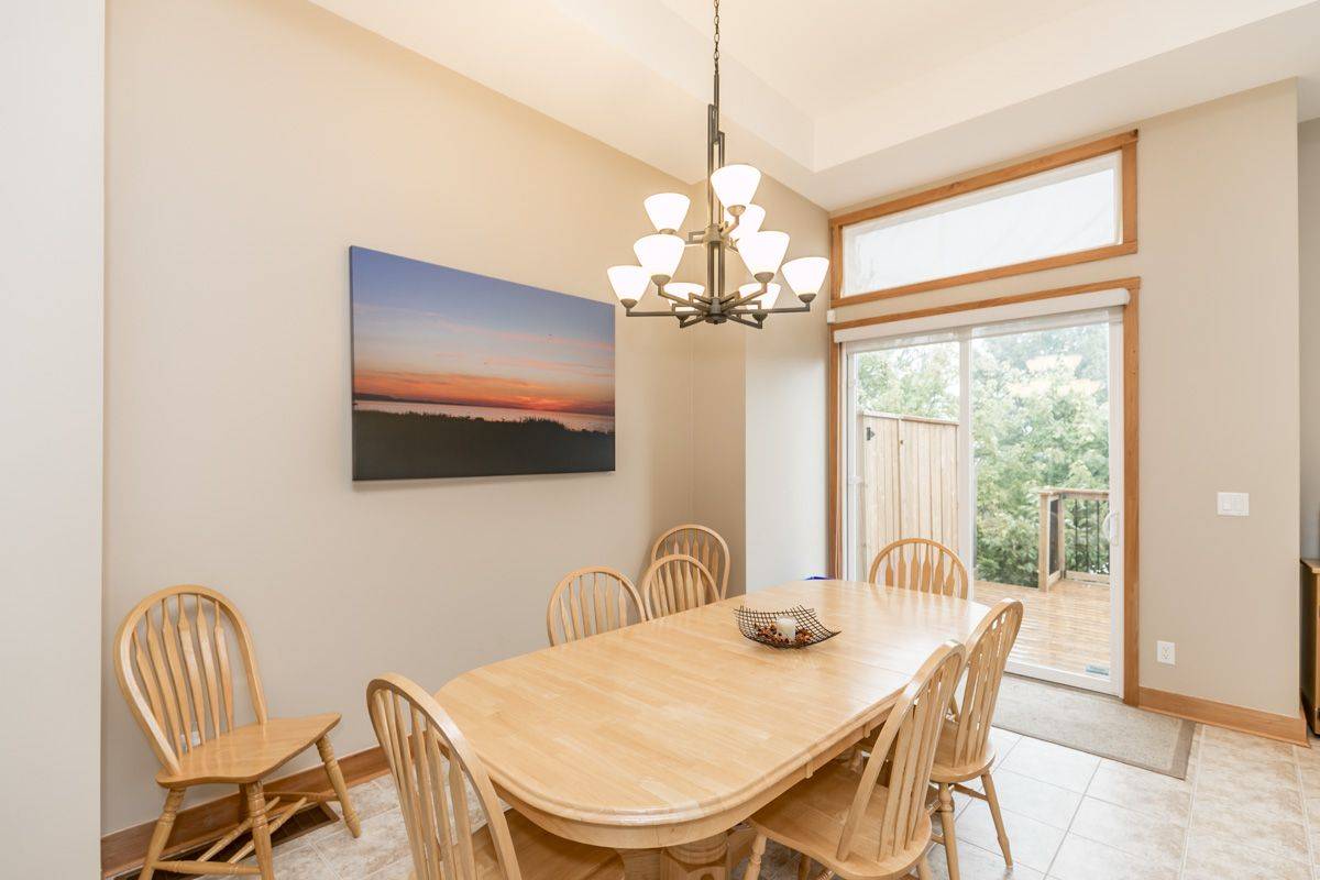 104 Farm Gate RD #6, Blue Mountains, ON L9Y 3Z2