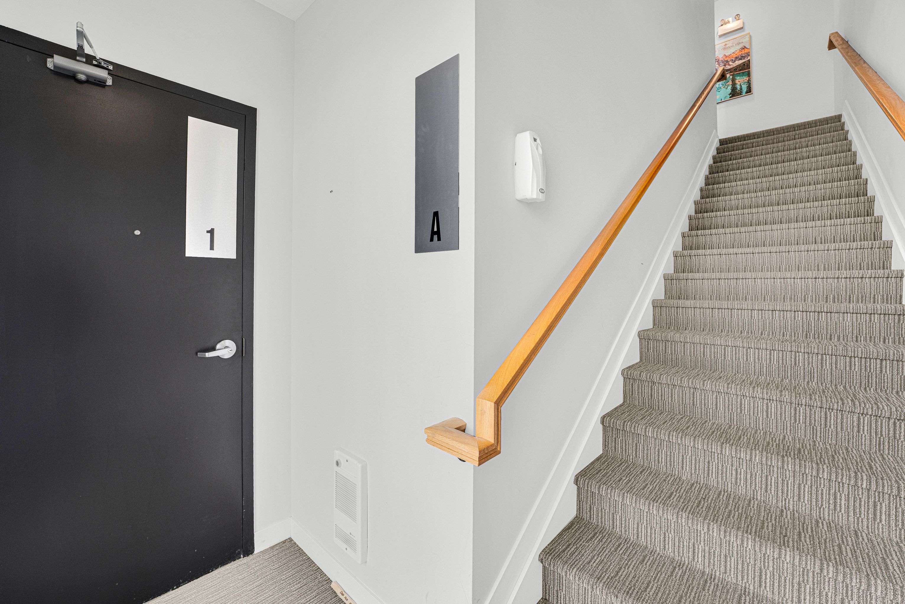 442 SUNNYSIDE AVE, Glebe - Ottawa East And Area, ON K1S 0S9