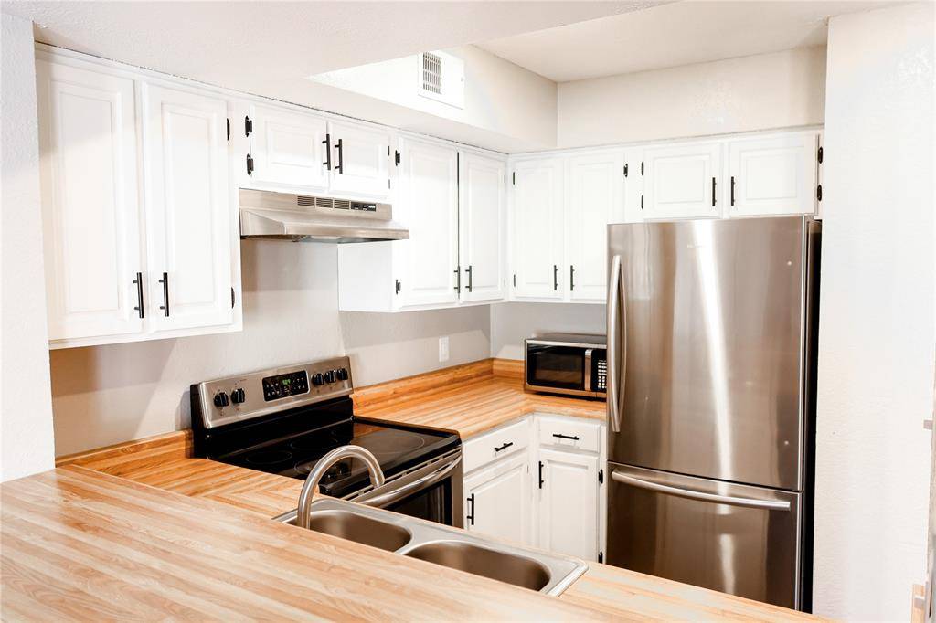 1704 Baird Farm Circle #4114, Arlington, TX 76006