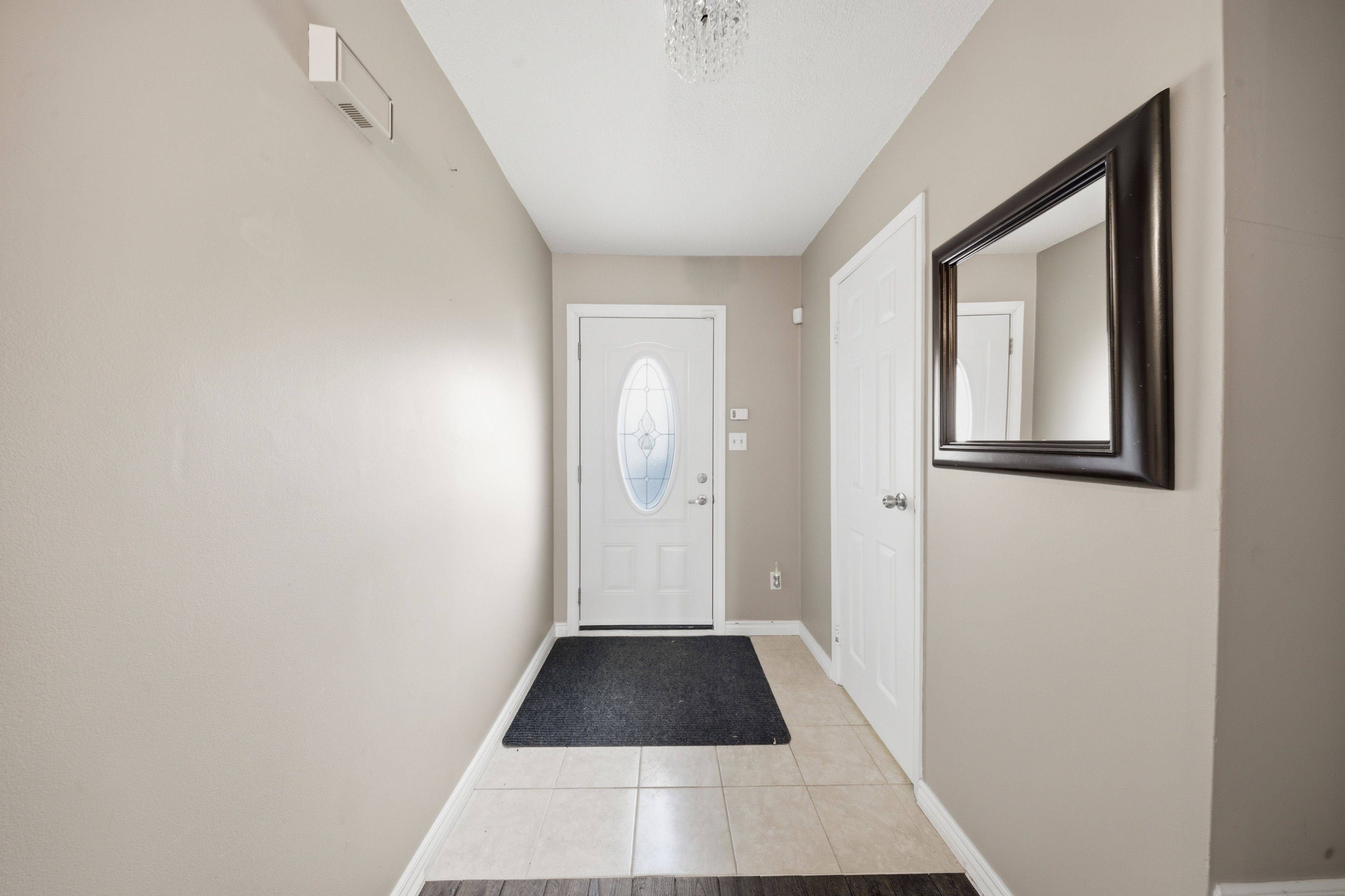 860 Rymal RD E #48, Hamilton, ON L8W 2X6