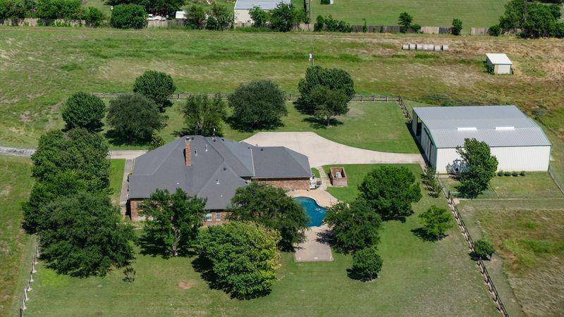 334 FM 2264, Decatur, TX 76234
