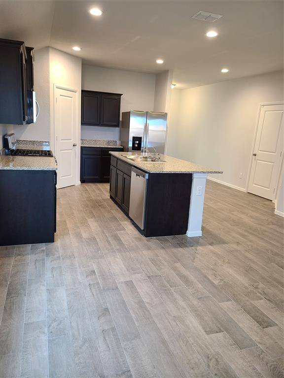 2221 Myrtle Beach Drive, Fort Worth, TX 76108