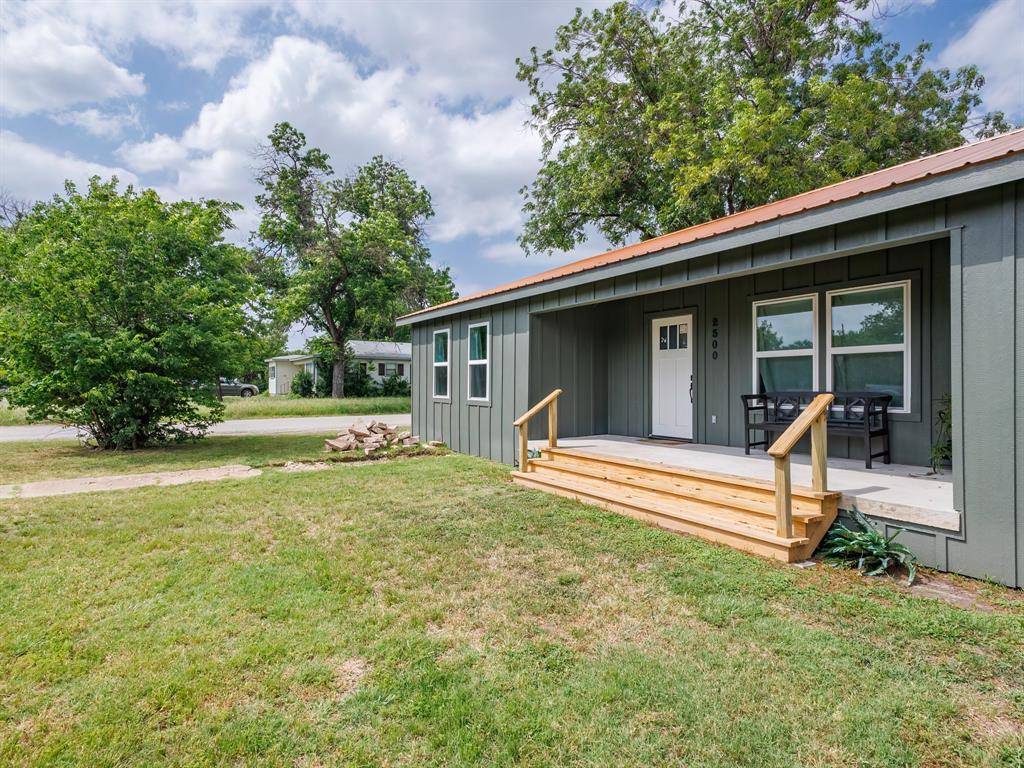 2500 Belmeade Street, Brownwood, TX 76801