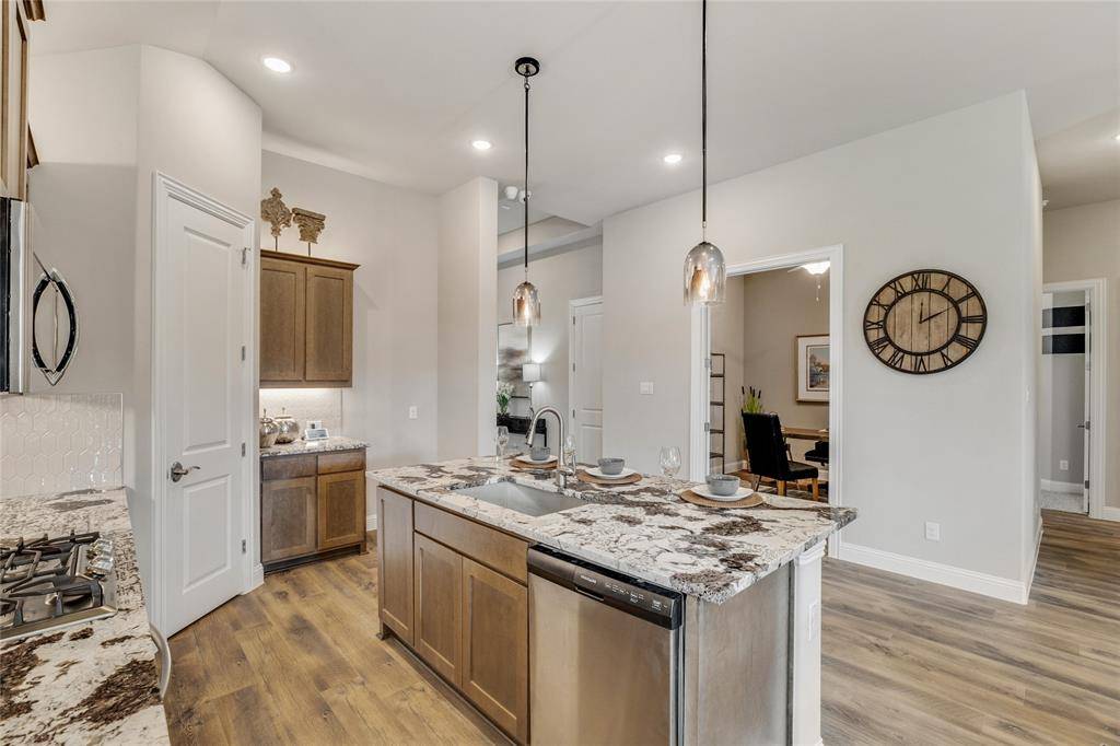 1112 Sunbeam Cove, Anna, TX 75409