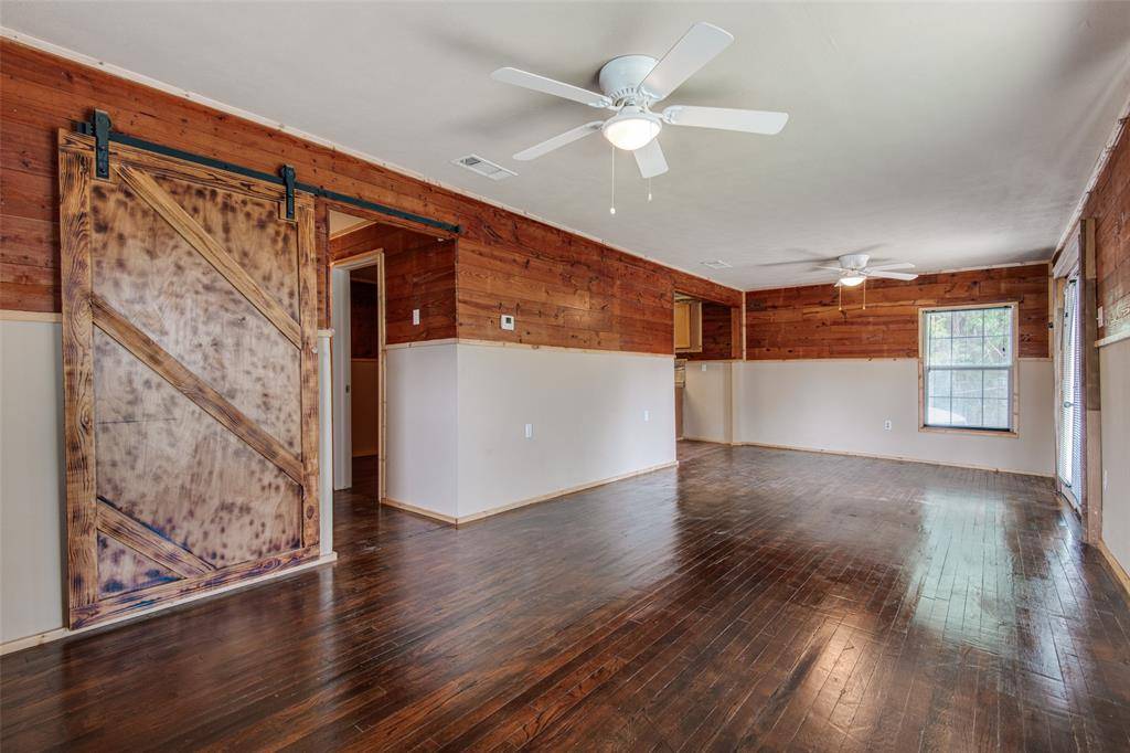19486 Valentine, Kemp, TX 75143