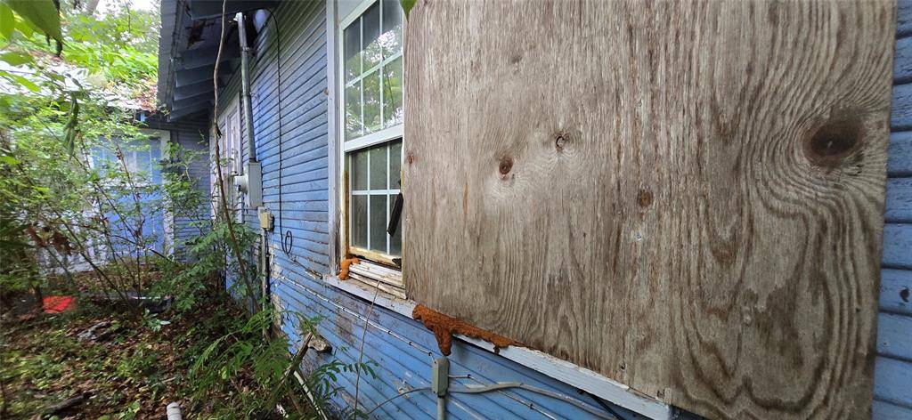 1008 San Augustine Street, Center, TX 75935