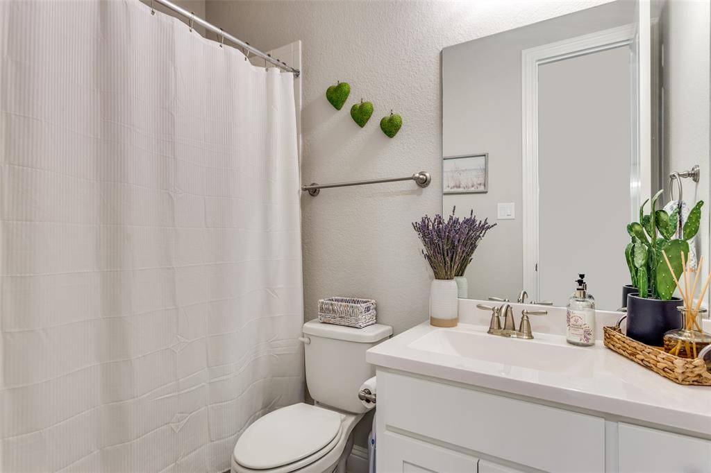 13613 Marys Ridge Road, Fort Worth, TX 76008