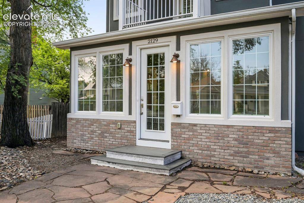 2129 W Pikes Peak AVE, Colorado Springs, CO 80904