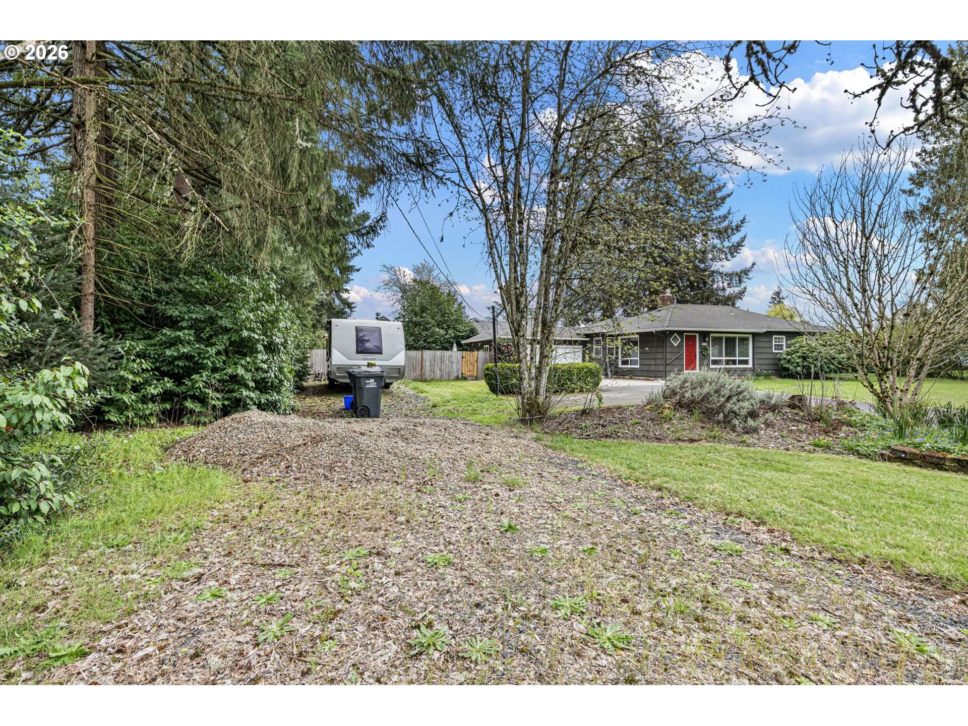 1810 MINDA DR, Eugene, OR 97401