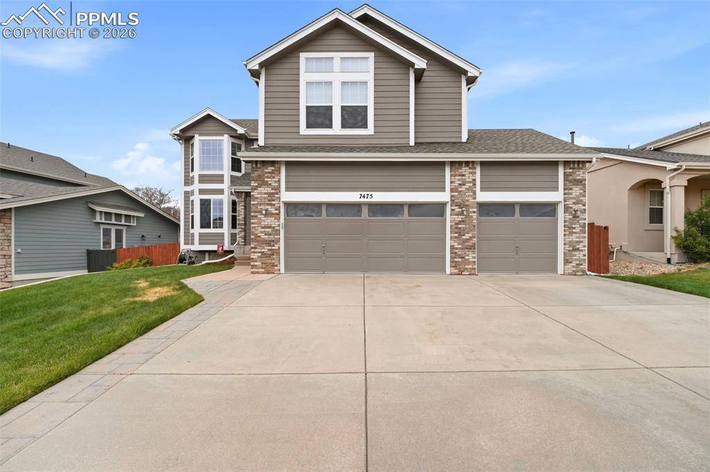 7475 Chancellor DR, Colorado Springs, CO 80920