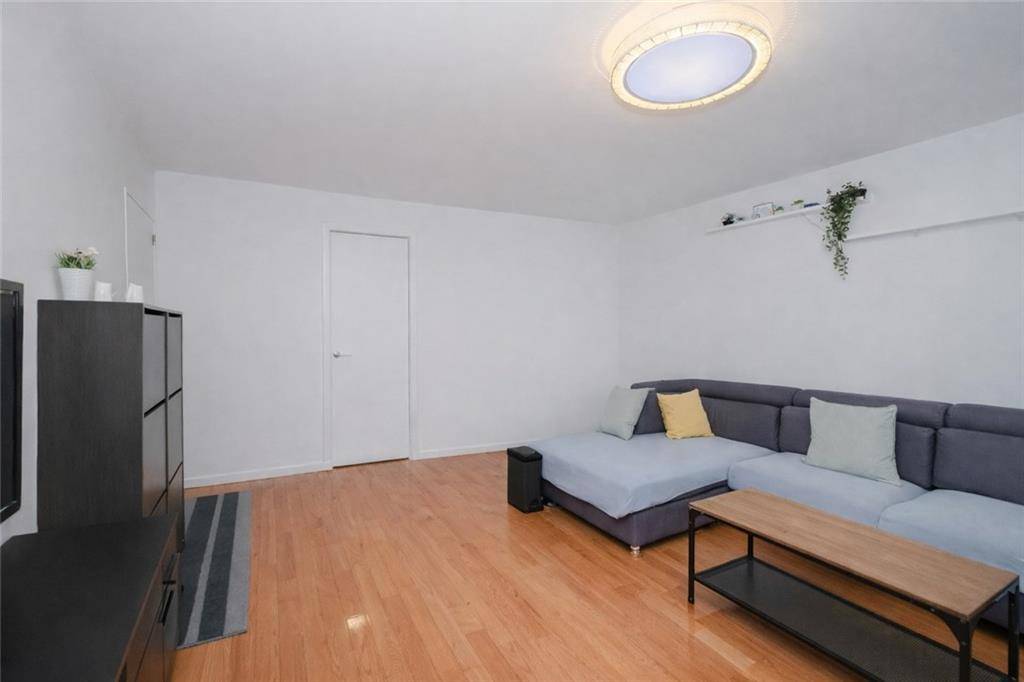 284 Bay 19th ST #B, Brooklyn, NY 11214