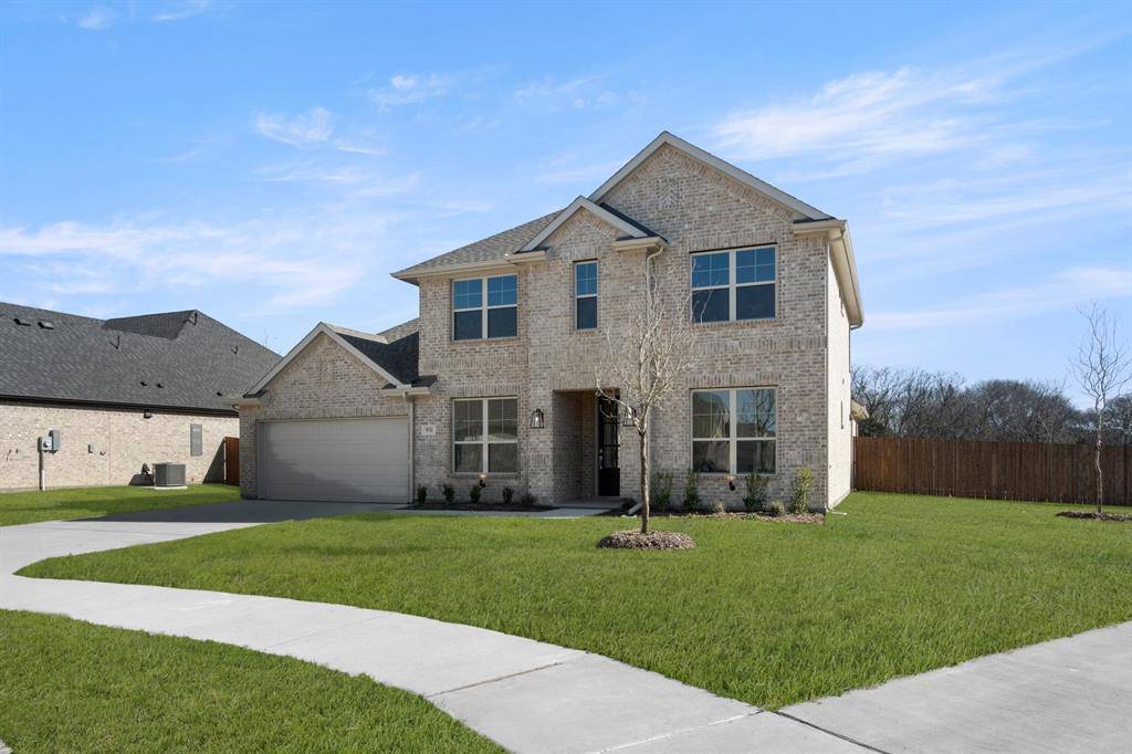 931 Richard Pittmon Drive, Desoto, TX 75115