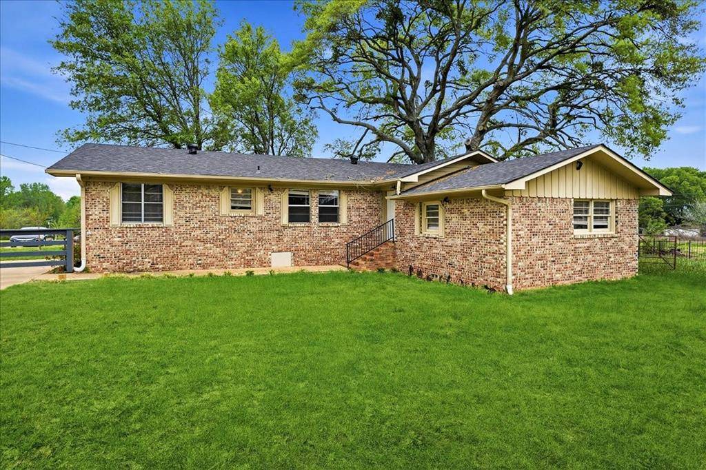 15106 County Road 431 #A, Lindale, TX 75771