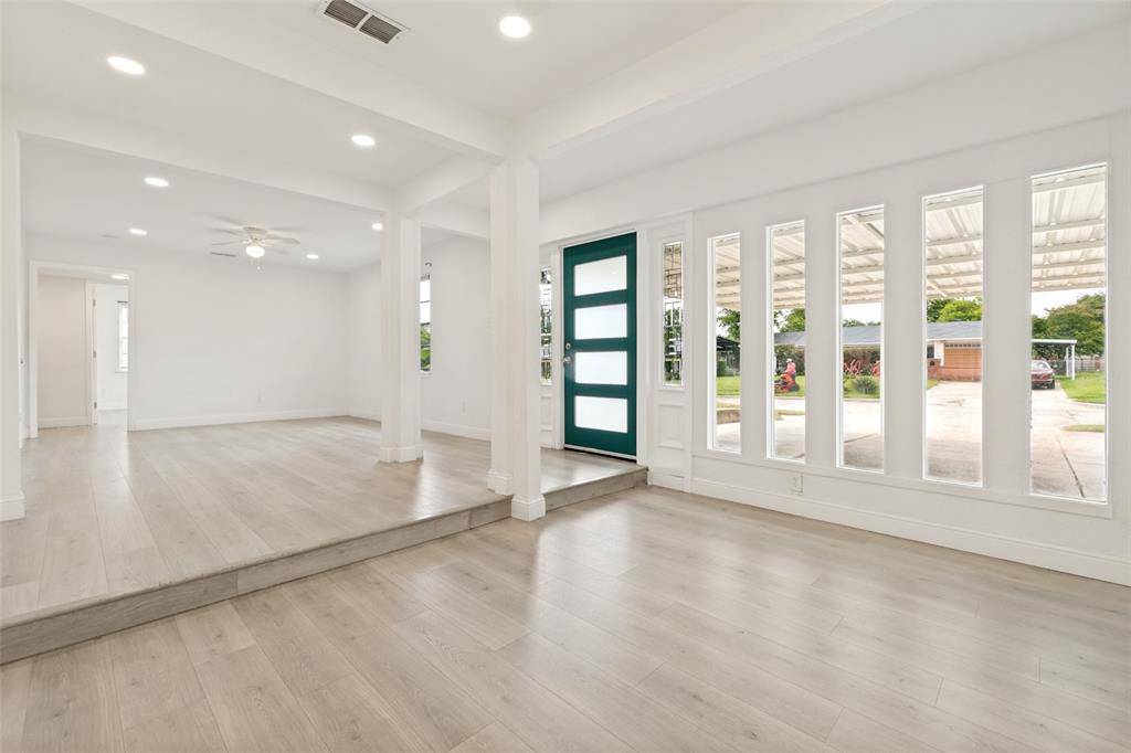 2711 San Diego Drive, Dallas, TX 75228